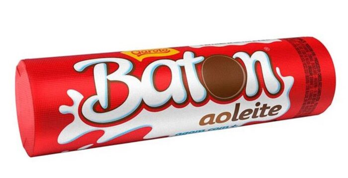 CHOCOLATE BATON AO LEITE DISPLAY 30X16G,
